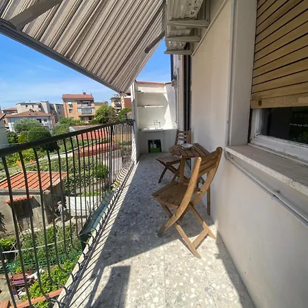 Apartment Ad Agio
